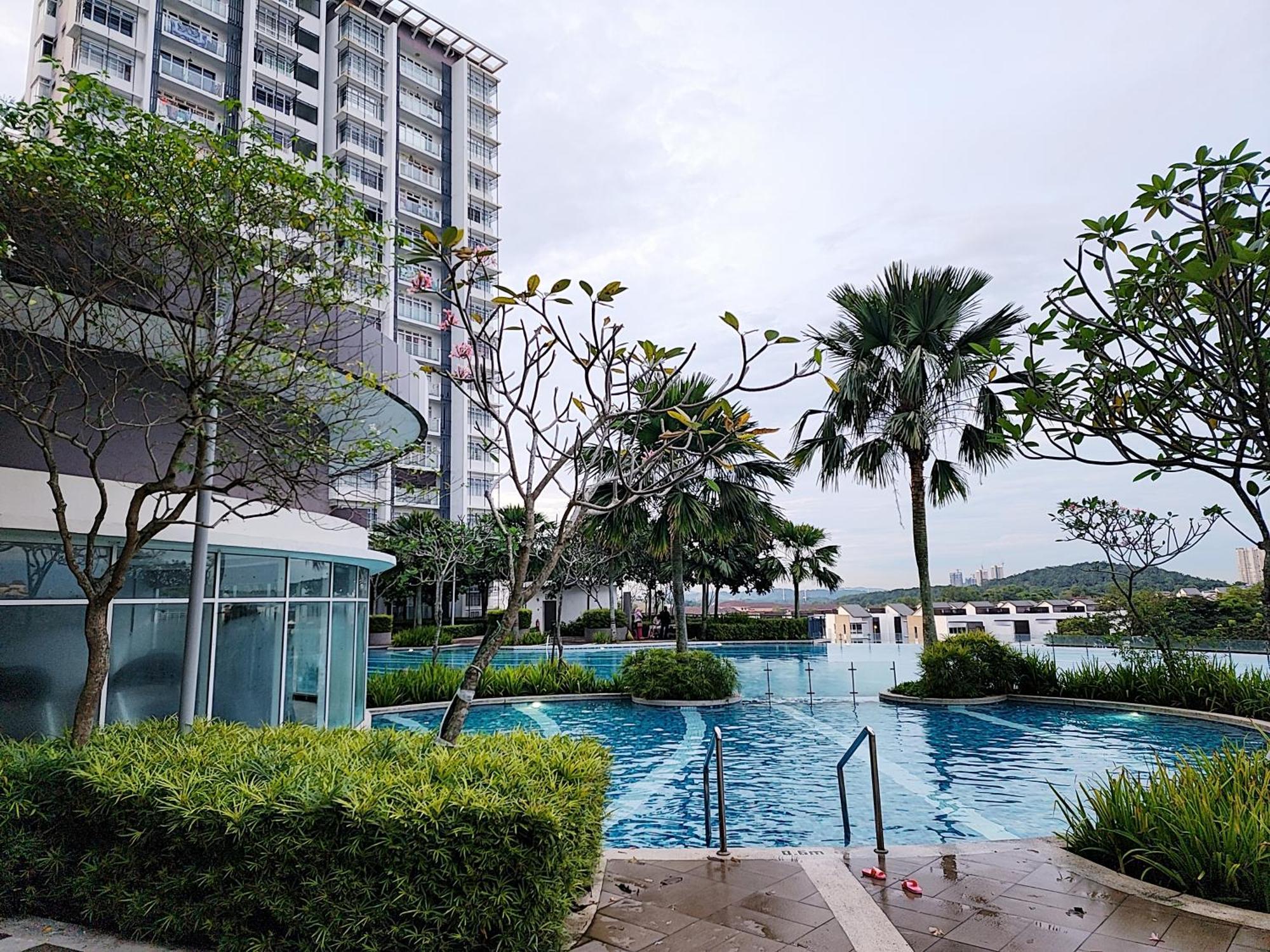 Apartment Dwiputra 6 1 Pax Blissful Fully Air-con